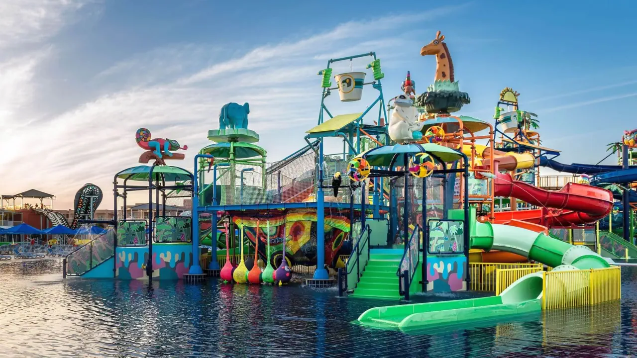 الفندق الباتروس ووتر فالي ريزورت نيفير لاند - الغردقة